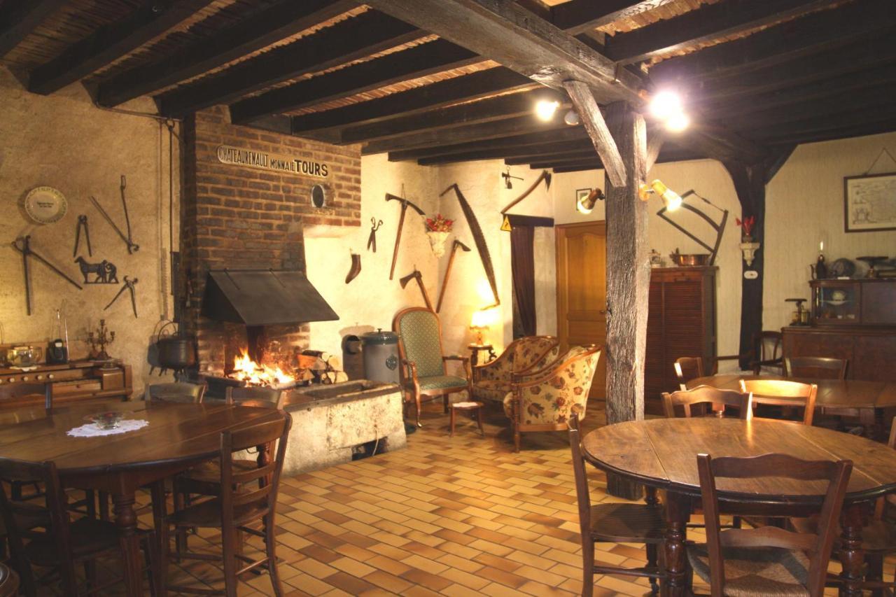 Bed and Breakfast La Marechalerie Monthodon Экстерьер фото